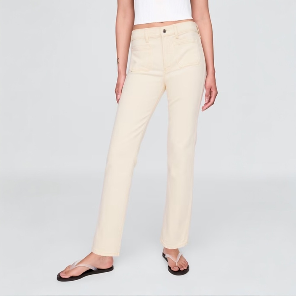 NWT GAP High Rise '90s Slim Straight Jeans in color Sand Beige - Picture 2 of 6